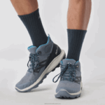 ⁦أحذية المشي لمسافات طويلة للرجال - outpulse mid gore-tex Salomon الصين الأزرق / الكربون / الصخور القمرية B8DLV32⁩ - الصورة ⁦6⁩