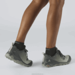 ⁦أحذية المشي لمسافات طويلة للنساء - Vaya Gore-tex Salomon حضري شيك / رمادي معدني / ظل B8DLV1146⁩ - الصورة ⁦4⁩