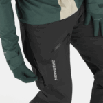 ⁦بنطلون رجالي - MTN Gore-Tex Salomon اسود غامق B8DLV256⁩ - الصورة ⁦3⁩