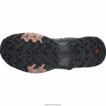 ⁦حذاء نسائي للمشي لمسافات طويلة - x ultra 4 mid gore-tex Salomon الأبنوس / موكا موس / كريم اللوز B8DLV1133⁩ - الصورة ⁦2⁩