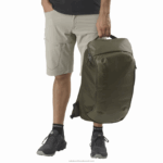 ⁦حقيبة سفر رجالية - حزمة outlife 20 Salomon زيتون مارتيني / زيتون ليل B8DLV404⁩ - الصورة ⁦8⁩