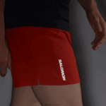 ⁦شورتات رجالية - صليب 5 Salomon الأحمر الناري B8DLV275⁩ - الصورة ⁦3⁩